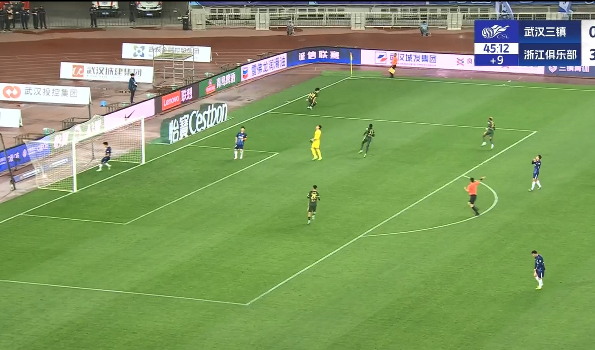 18歲王鈺棟中超處子球！三鎮(zhèn)后防白給，浙江半場(chǎng)4-0領(lǐng)先